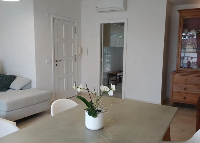 136 Formentor, 2a - *